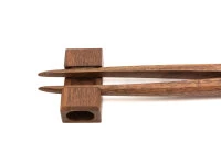 Essstäbchenzange YORI-SO Walnuss, 3 Längen 5 Essstäbchenzange YORI-SO Walnuss, 3 Längen – Bild 5